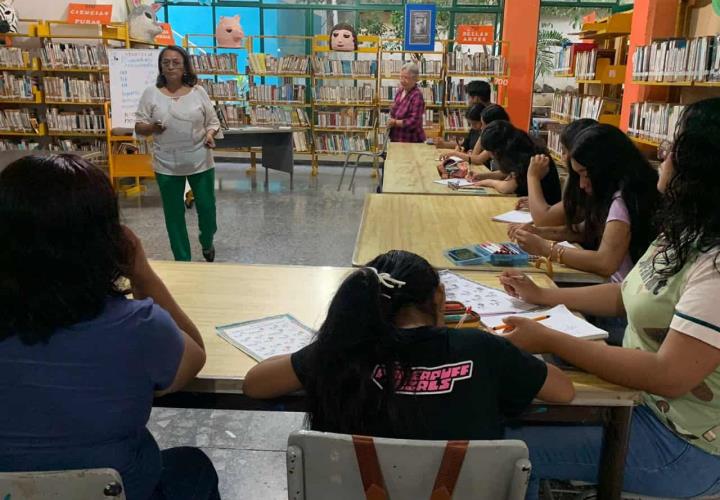 Un éxito, taller de náhuatl en la Biblioteca Municipal