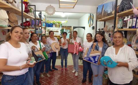 
Artesanas asistirán  a festival de Laredo
