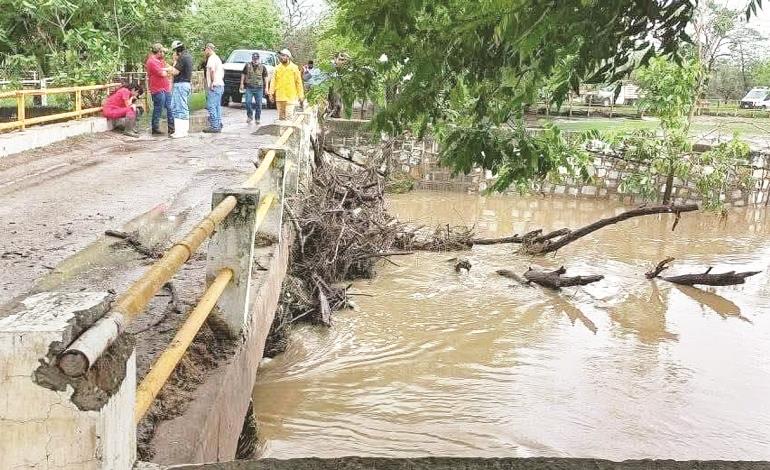 Más de 300 evacuados