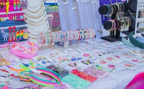 Artesanas amplían mercado de venta 

