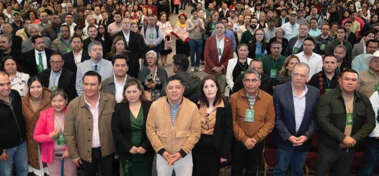 Conformaron Concejo Estatal de Transporte