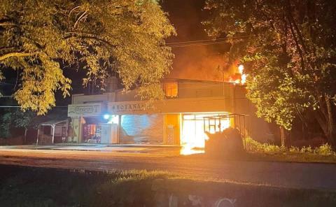 ARDIÓ TIENDA DE FRITURAS