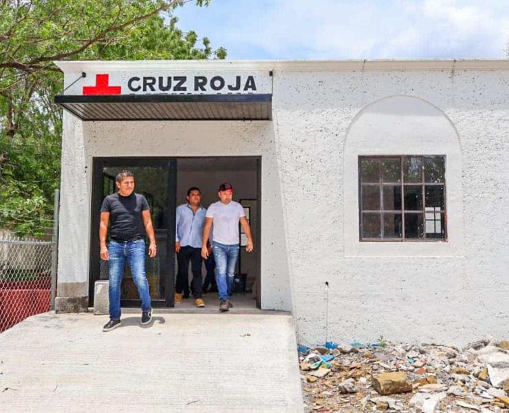 La Cruz Roja "fantasma" de Axtla: elefante blanco con domicilio conocido
