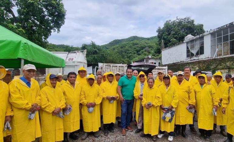Recibió Aseo Público equipo de trabajo