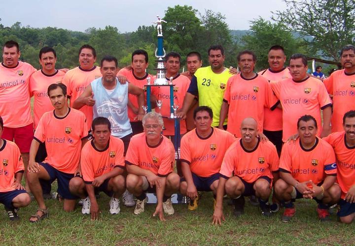 San Miguel logró su primer título en futbol master 2011