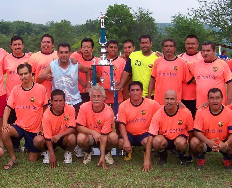San Miguel logró su primer título en futbol master 2011
