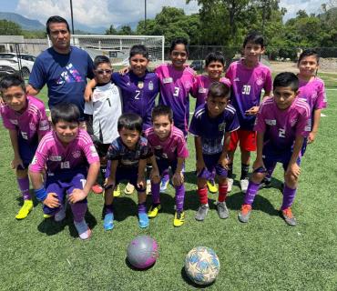 Farmadoc vacunó 3-2 a CPTIF Xilitla Farmadoc vacunó 3-2 a CPTIF Xilitla
