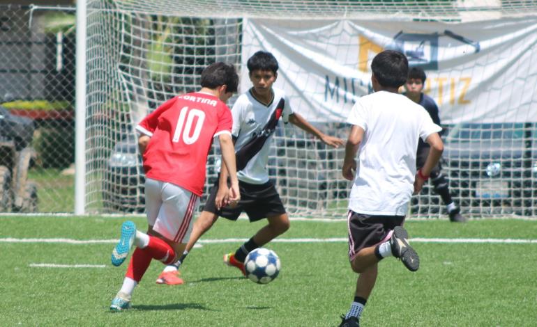 Huastecos FC goleó a Farmacia Santa María