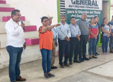 Presidente Municipal tomó protesta a la nueva Titular de Asuntos Indígenas 