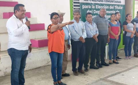 Presidente Municipal tomó protesta a la nueva Titular de Asuntos Indígenas 

