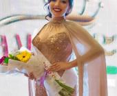 Bella joven fue coronada  Embajadora FENAPO 2025