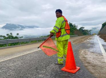 SCT en labores intensas ante daños vía federal 