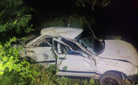 VOLCADURA DE AUTO; 1 HERIDO
