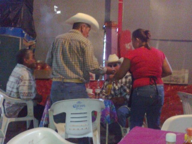 Corre mucho alcohol en el municipio 