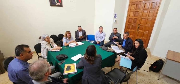 Maestros y gobierno llegaron a un acuerdo Maestros y gobierno llegaron a un acuerdo