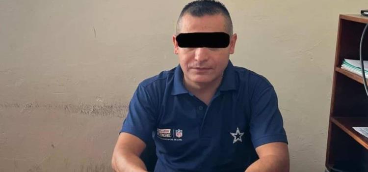 FUNCIONARIO  "VIL" TRANSA