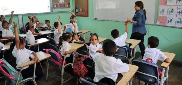 Denuncian más irregularidades Denuncian más irregularidades