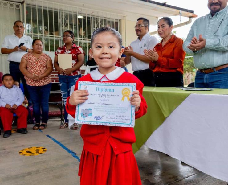 
Gobierno apoya las campañas de salud
