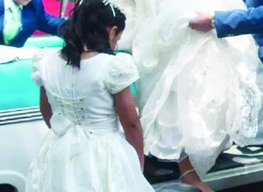 Adultos se casan con niñas