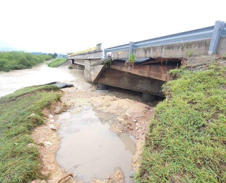 Carretera a Tula sigue en pésimas condiciones
