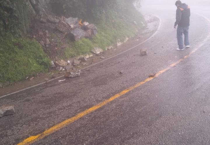 Carreteras sinuosas son una amenaza