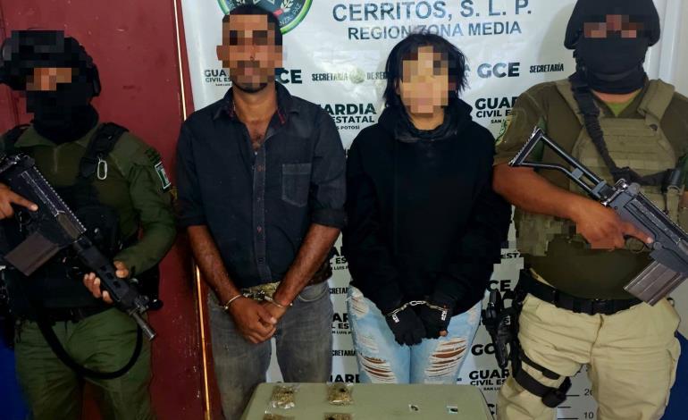CAYÓ PAREJA DE NARCOMENUDISTAS