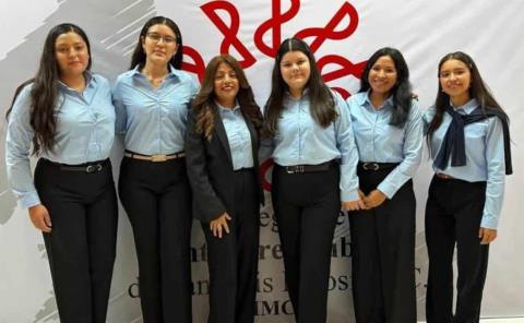 Universitarias destacaron a nivel estado en concurso
