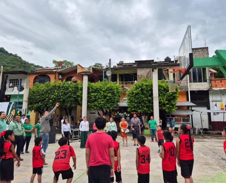 Tamán tendrá techado en cancha de básquetbol