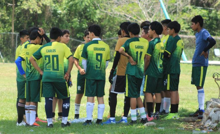 Par de juegos pendientes en balompié juvenil de la A