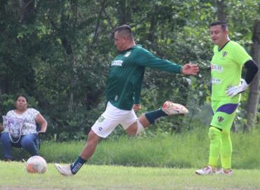 San Rafael vs. La Morelos en estelar de Temamatla