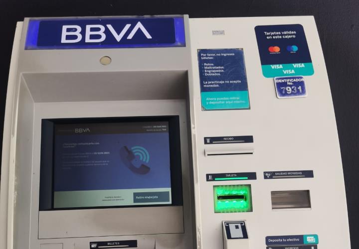 Dinero insuficiente y múltiples fallas en cajeros automáticos