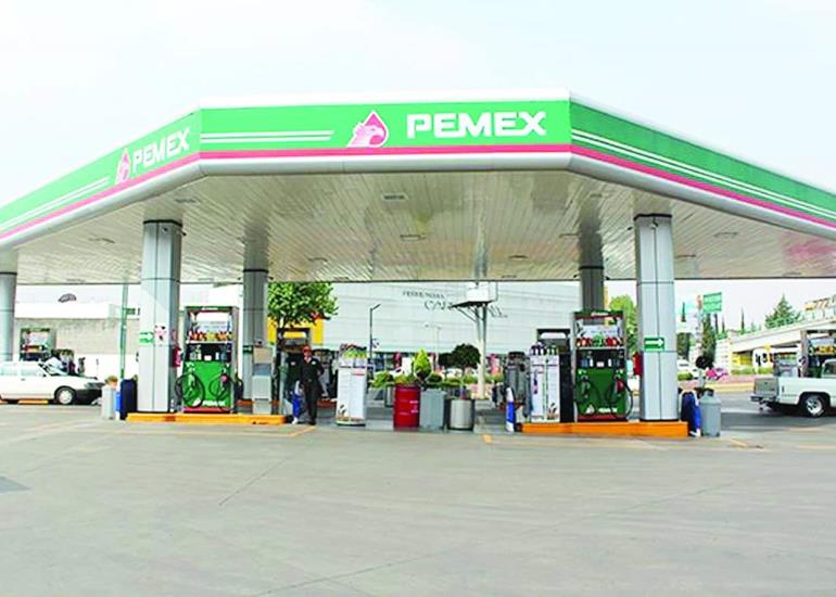 Trafican gasolina