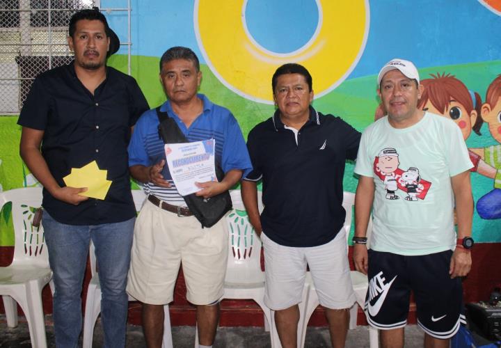 Premiaron a los mejores en el baloncesto regional