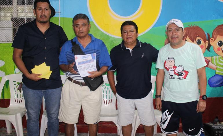 Premiaron a los mejores en el baloncesto regional