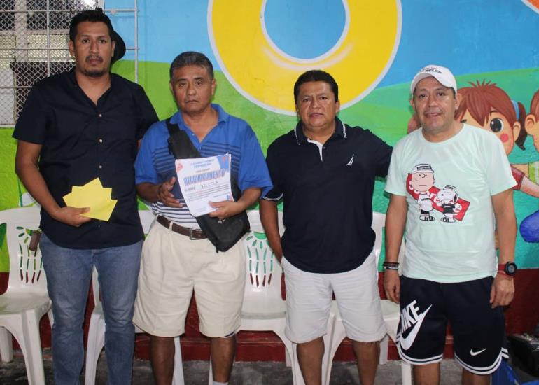 Premiaron a los mejores en el baloncesto regional
