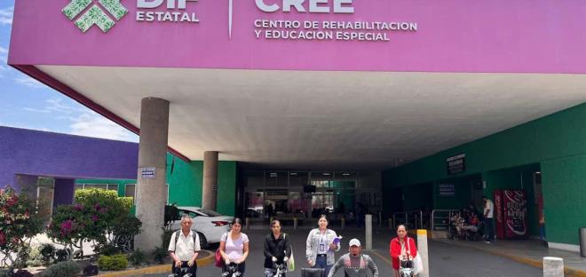 Entregan apoyos a personas con discapacidad en Matlapa

