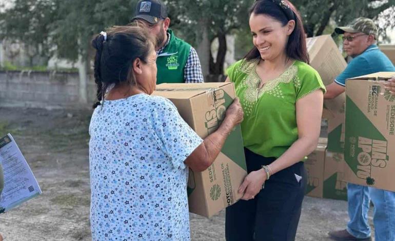 El SMDIF entregó apoyo alimenticio