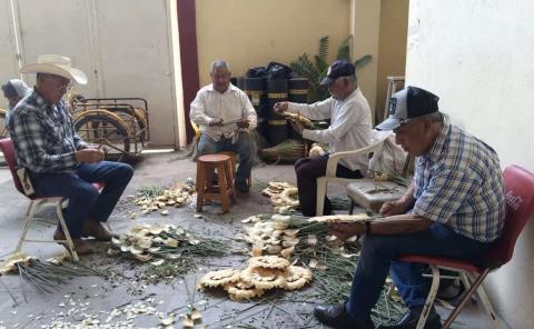 
Se pierde la tradición  De las flores de junco 
