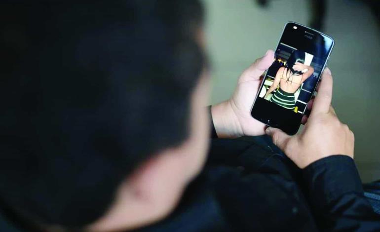 Prohíben el porno falso   