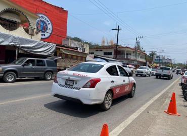 Cae pasaje por vacaciones en Matlapa