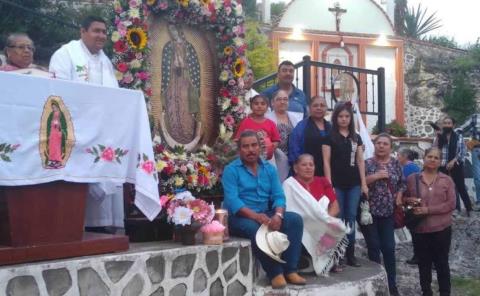 
PAISANOS EN LA  PEREGRINACIÓN
