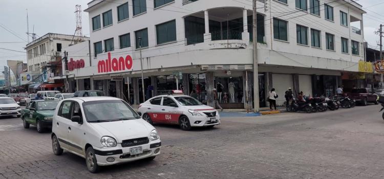 ¡Terror en el centro! ¡Terror en el centro!