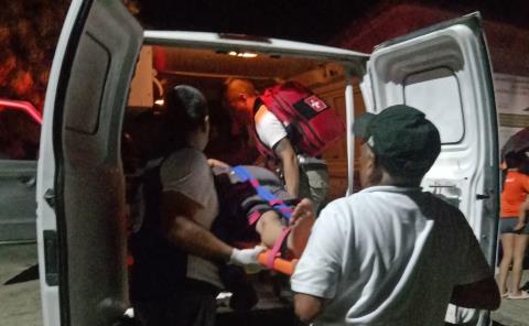 Mujer herida al derrapar