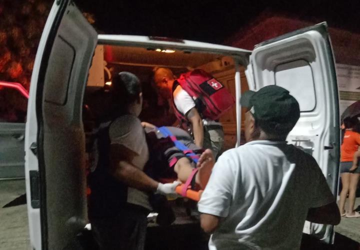 Mujer herida al derrapar