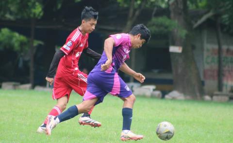 "Médicos" de Farmadoc vacunan a Mecatlán 3-1