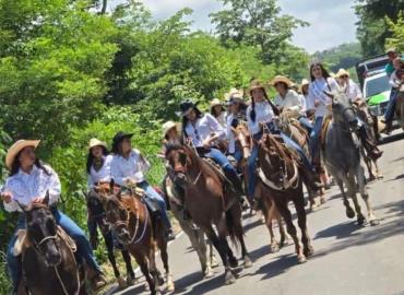 Convocan a 13ª Cabalgata de Mujeres en Chalchicuautla