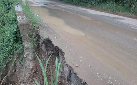 Ignoran riesgos en tramo Providencia–Tampacán