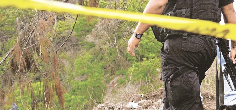 Asesinó y sepultó a una niña Asesinó y sepultó a una niña