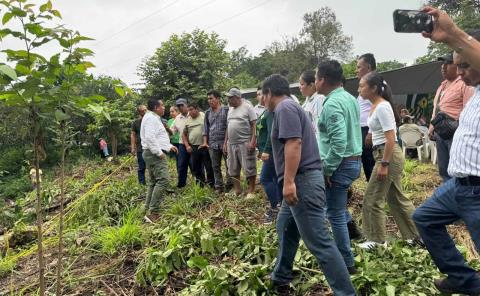 Familias beneficiadas con espacio multideportivo