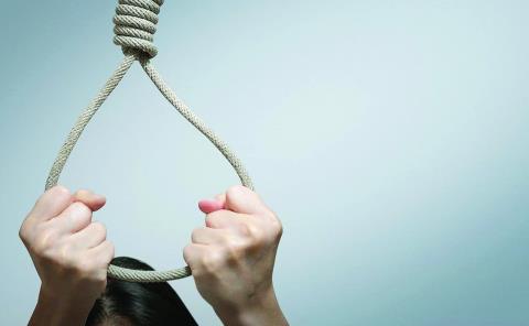 "Alerta roja" por suicidios